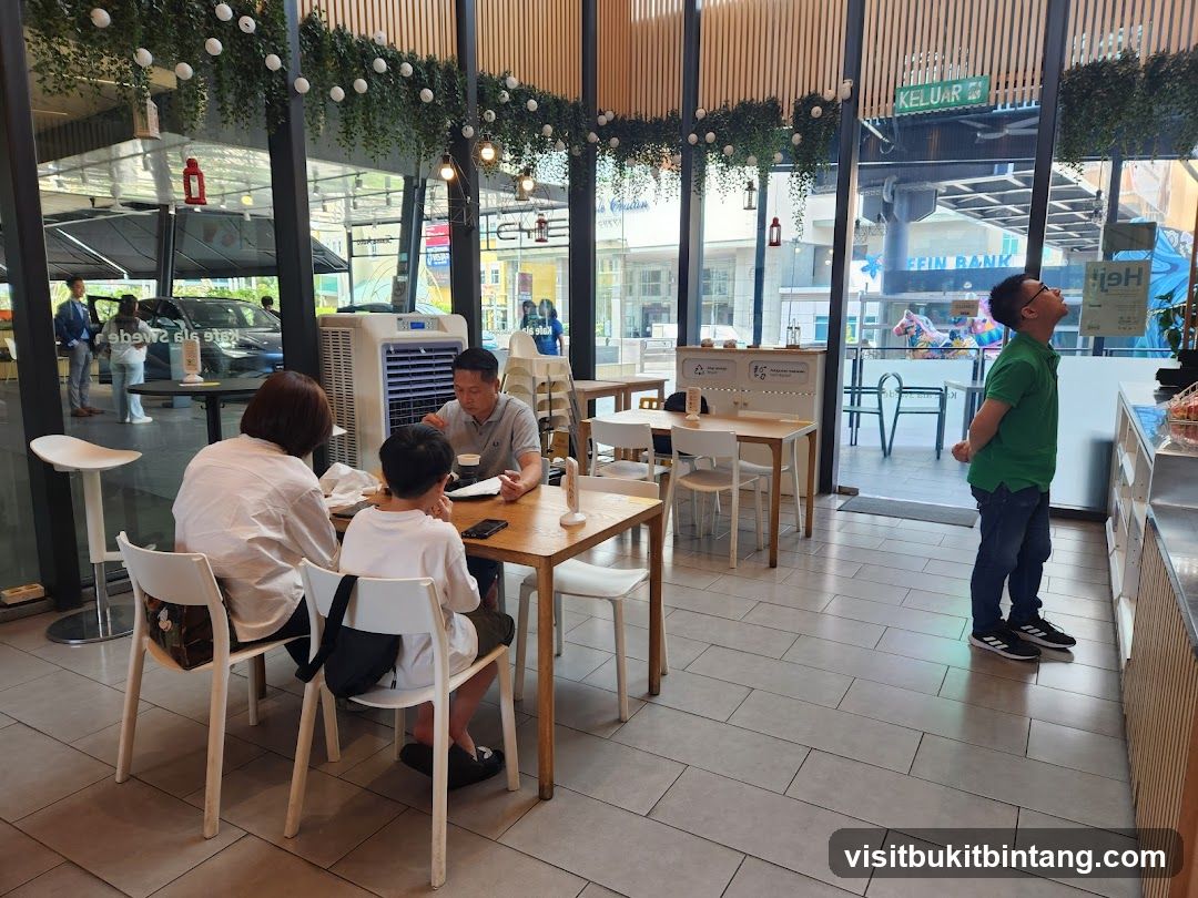 People dining in a cafe