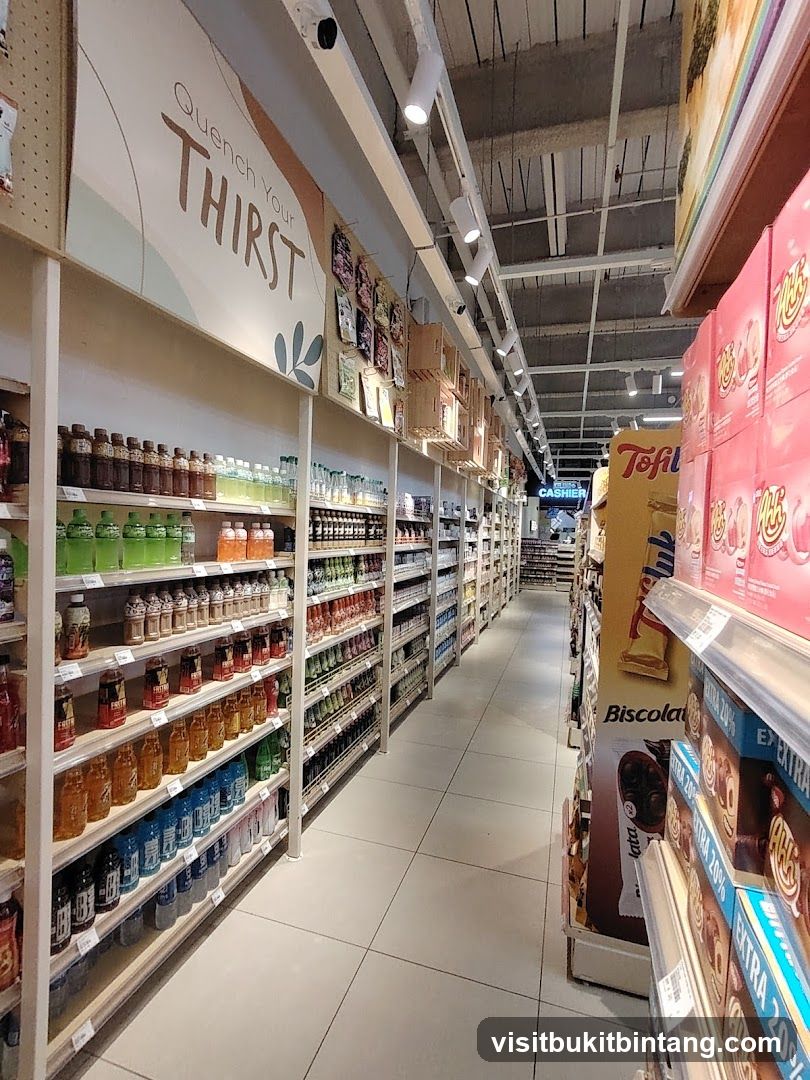Grocery Store Aisle