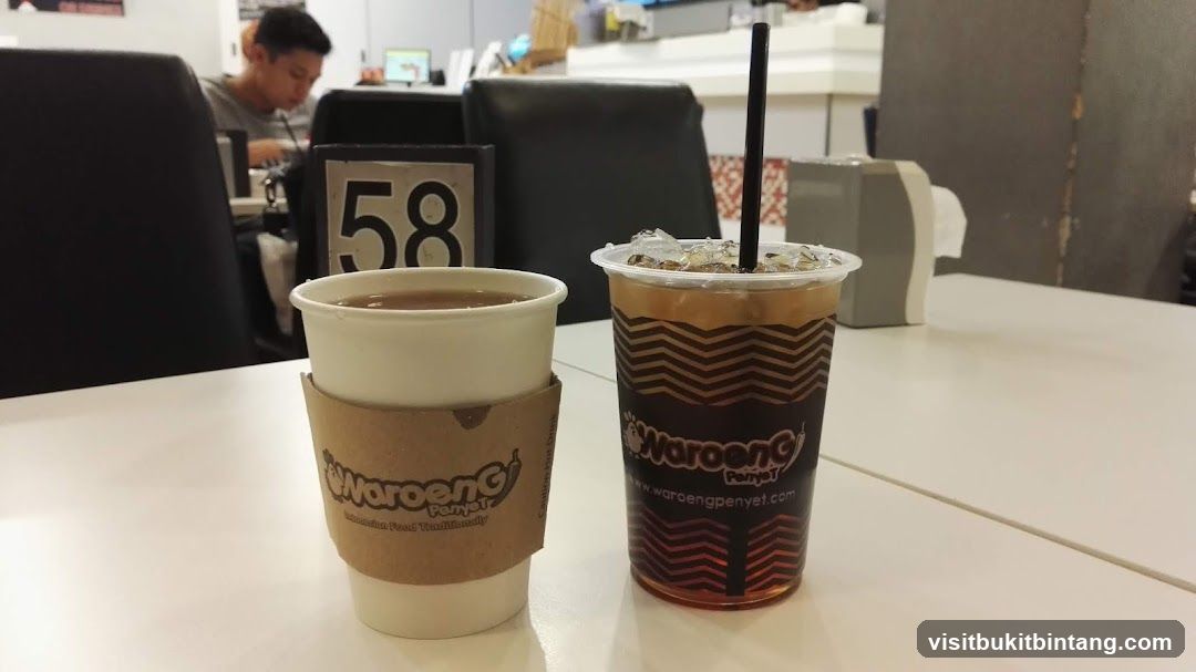 Two drinks on a table