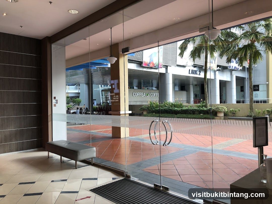 Fitness First Gym - The Curve