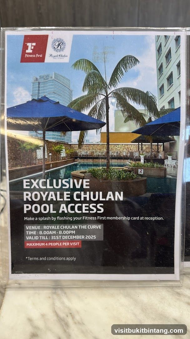 Exclusive Royale Chulan Pool Access