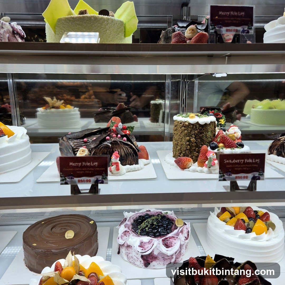 Christmas Cakes Display