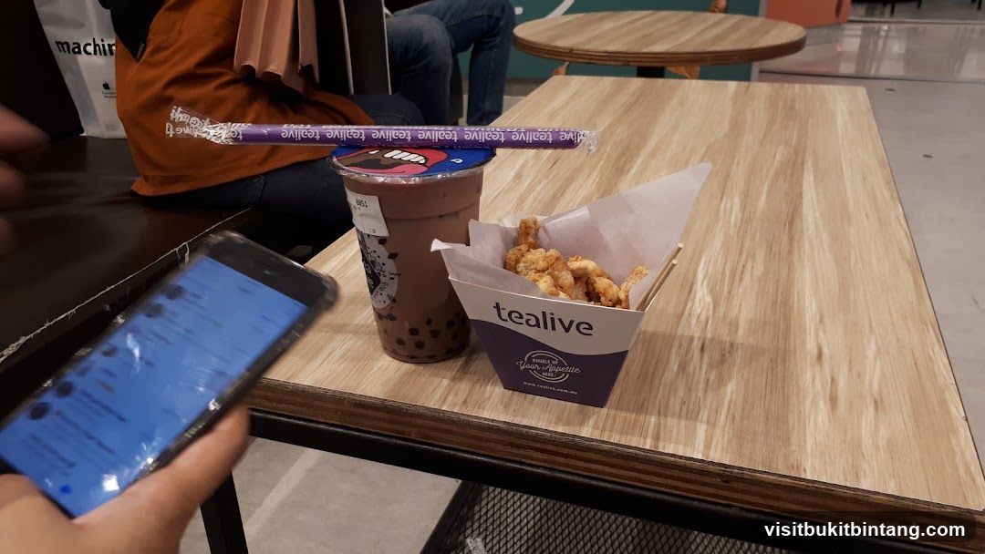 Tealive Drink and Fried Chicken Bites