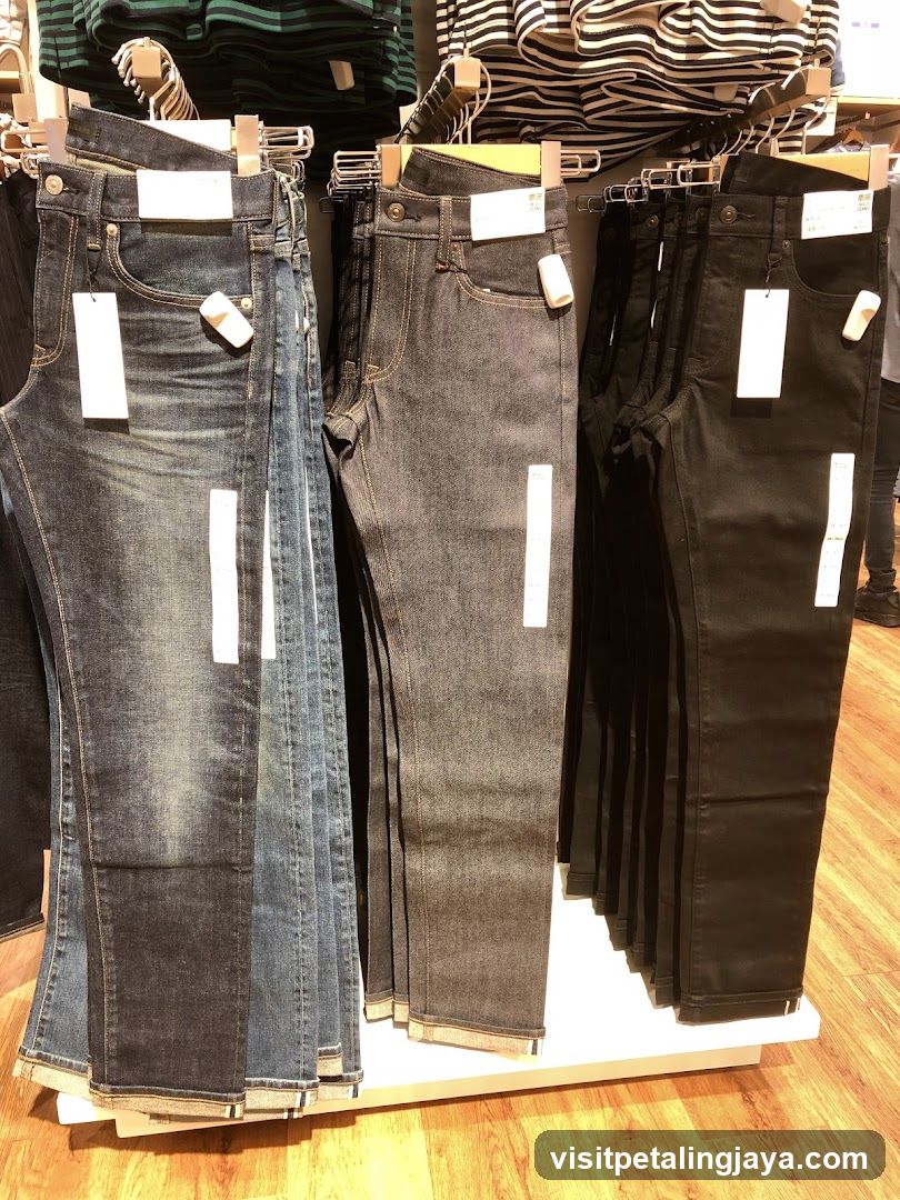 Denim Display