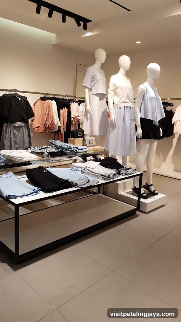 Fashion Store Interior Display
