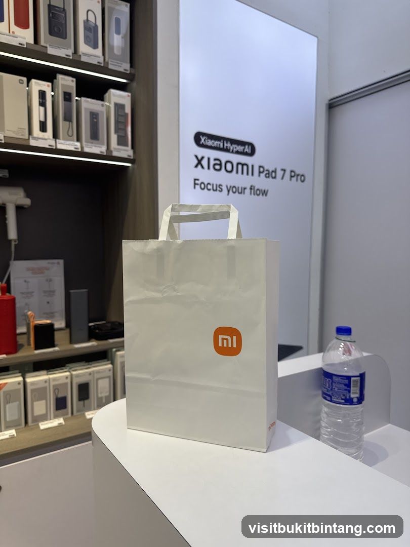 Xiaomi Store Display