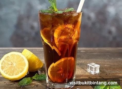 Iced Tea with Lemon and Mint