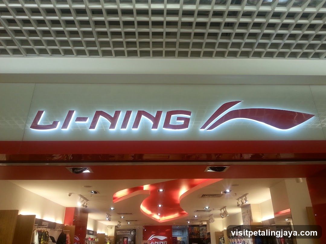 Li-Ning @ 1 Utama Shopping Centre