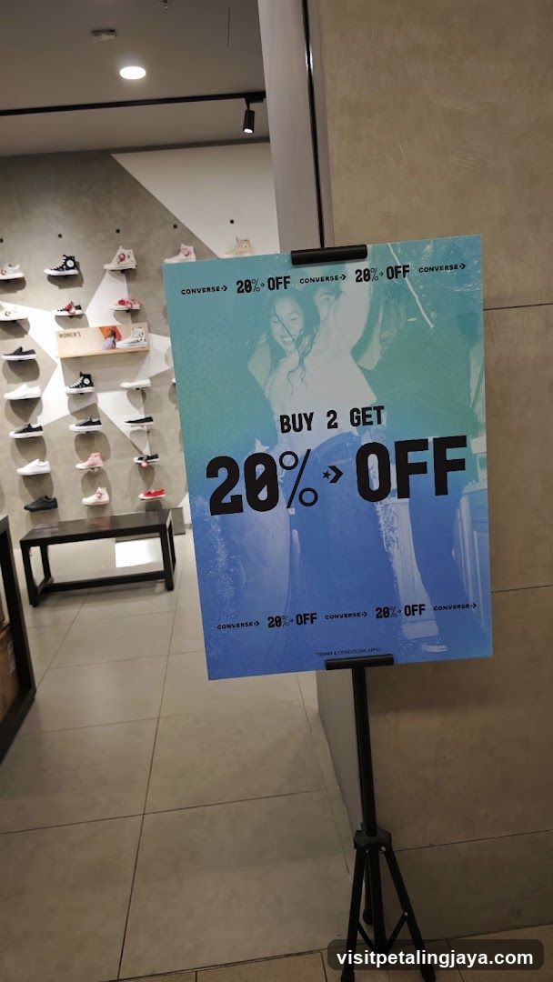 Converse @ One Utama Shopping Center