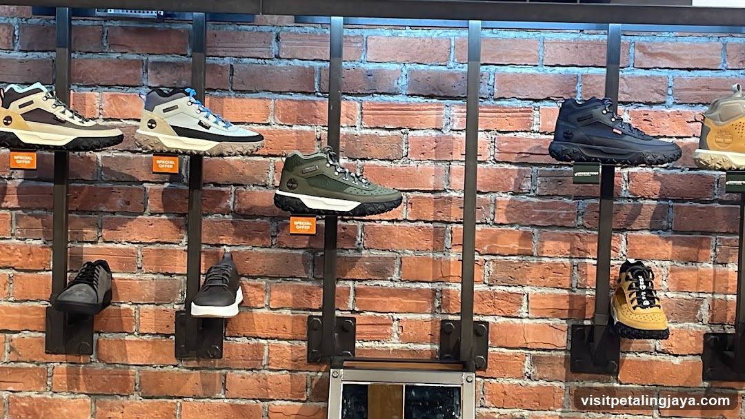 Shoe Display Rack