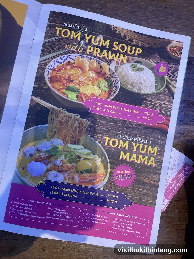 Tom Yum Soup with Prawn & Tom Yum Mama