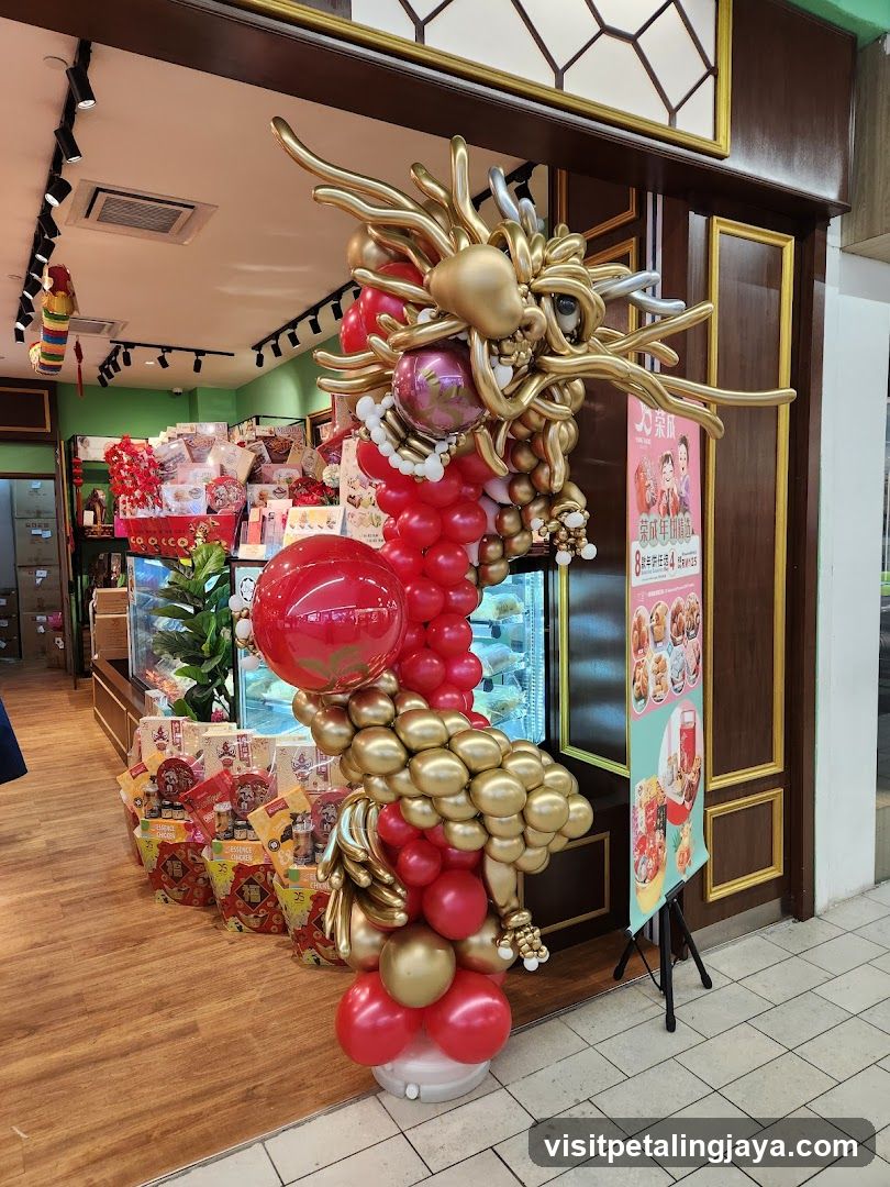 Balloon Dragon Display