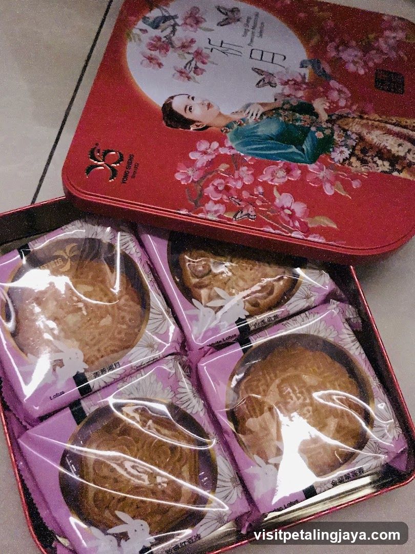 Mooncake Gift Set