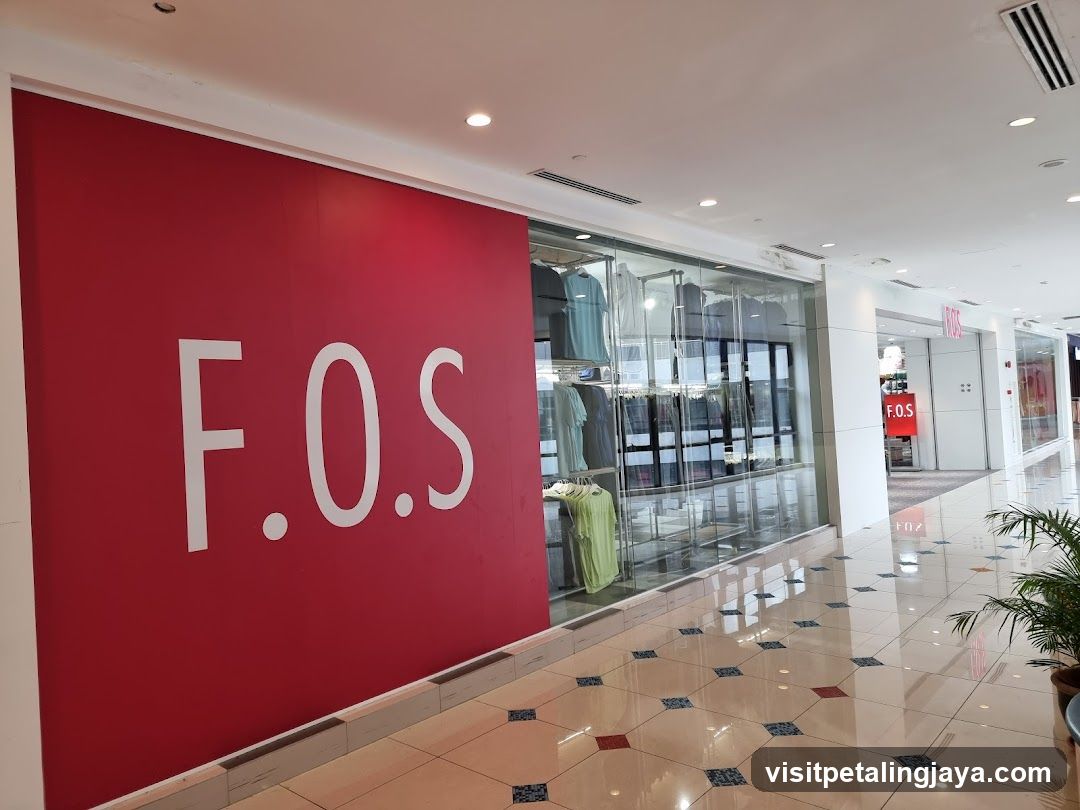 F.O.S. @ 1 Utama Shopping Centre