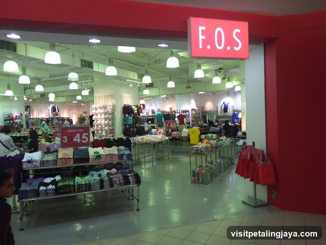 F.O.S. @ 1 Utama Shopping Centre
