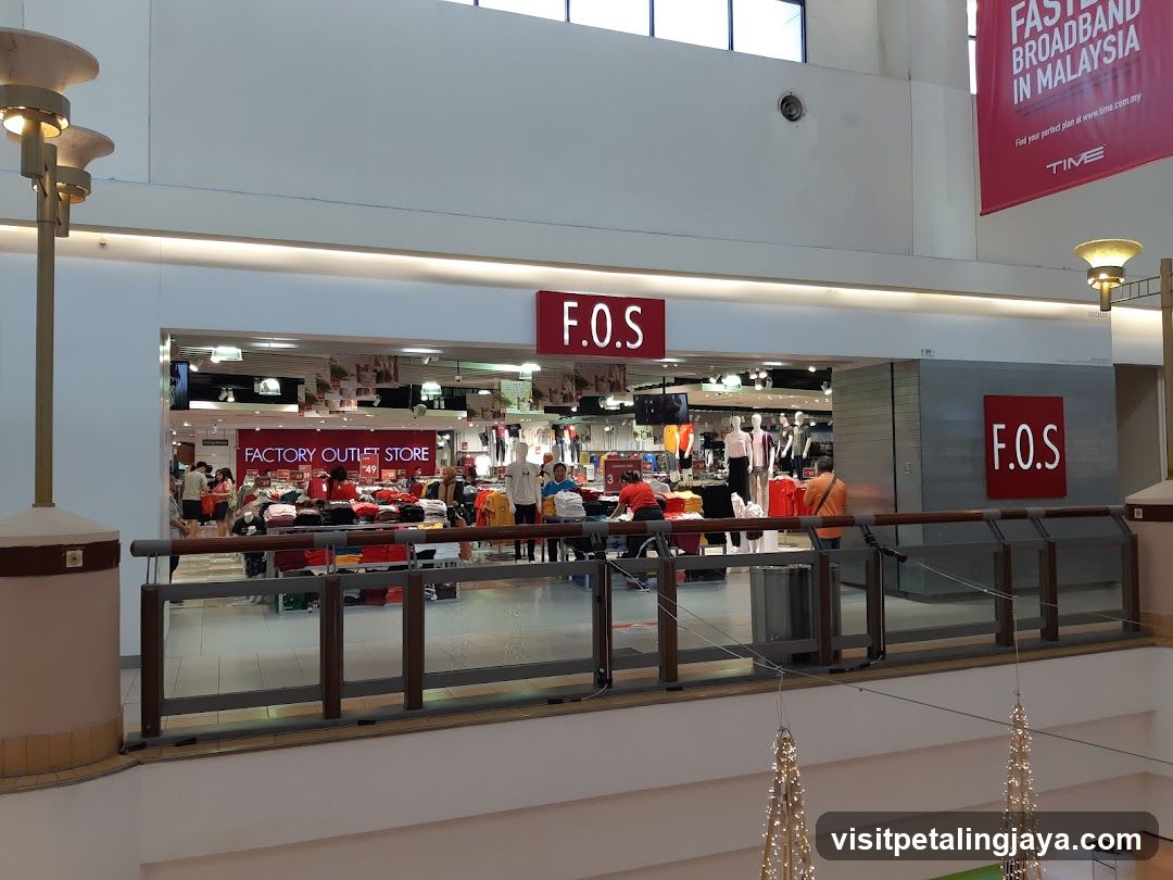 F.O.S. @ 1 Utama Shopping Centre