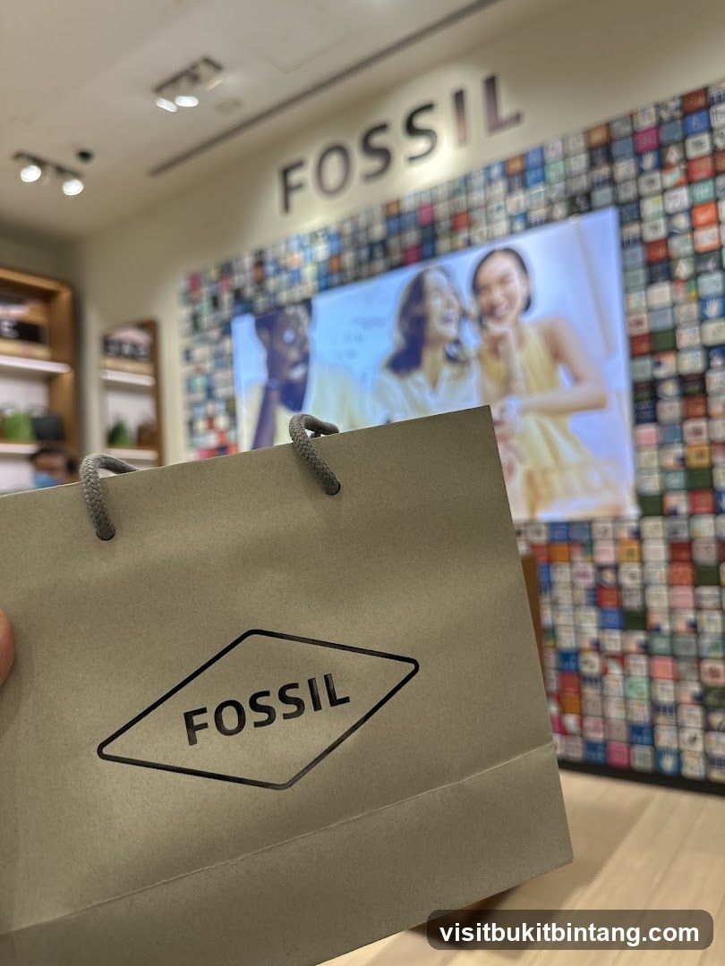 Fossil Shopping Bag