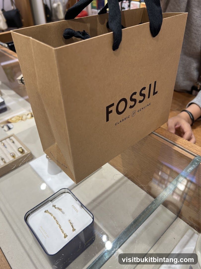 Fossil Shopping Bag and Bracelet Set