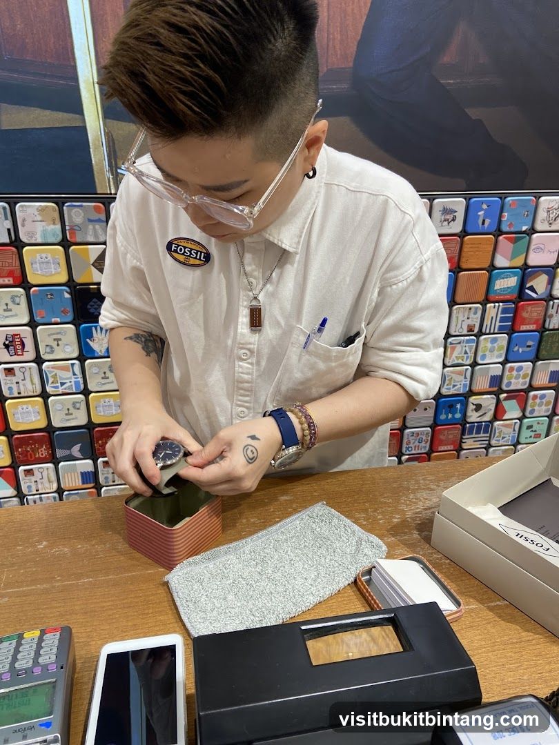 Fossil Store Employee
