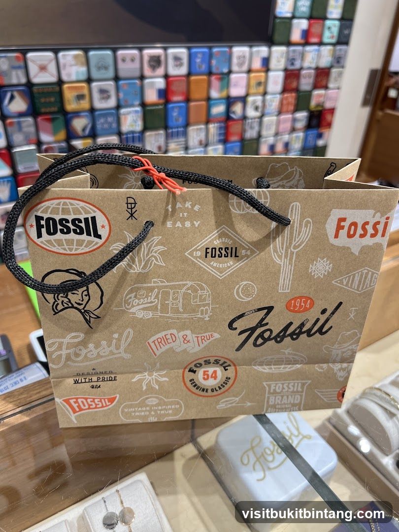 Fossil Shopping Bag