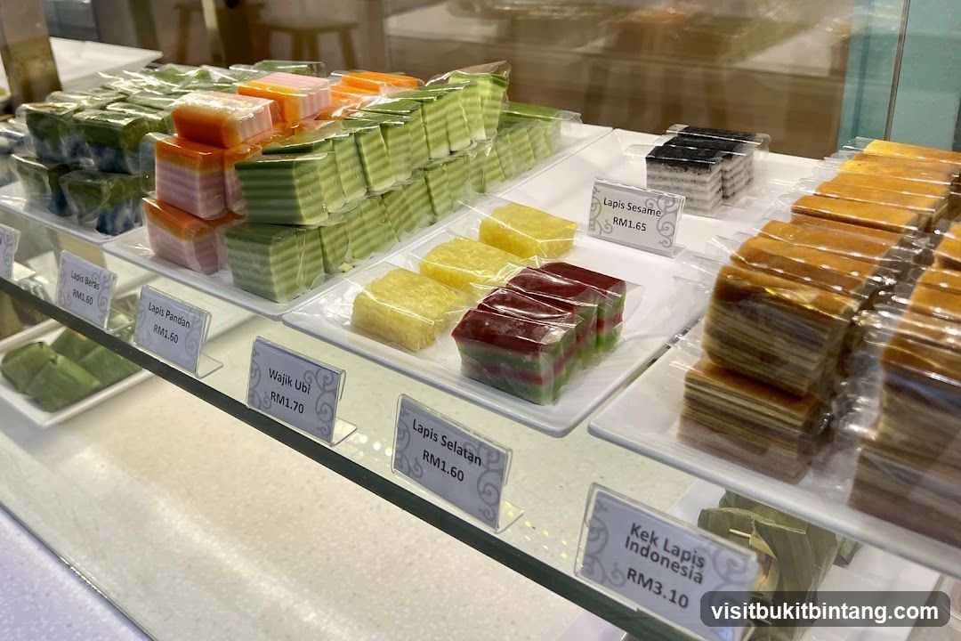 Layered Cakes Display