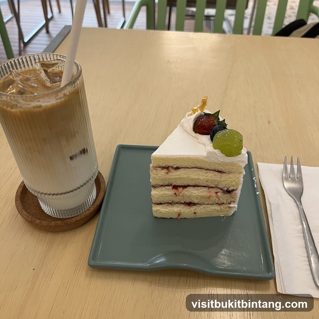 Iced Coffee and Fruit Cake