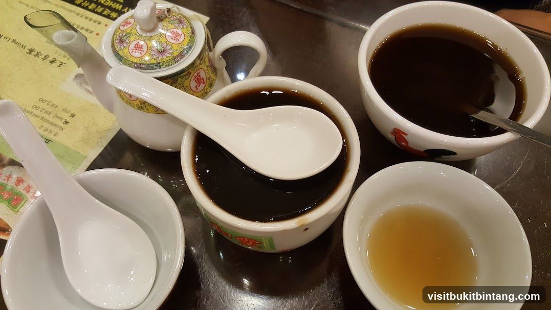 Dessert and Tea Set