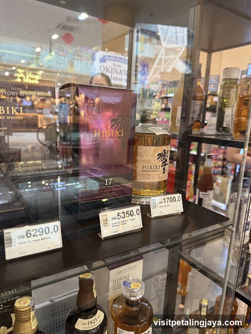 Whisky Display Case