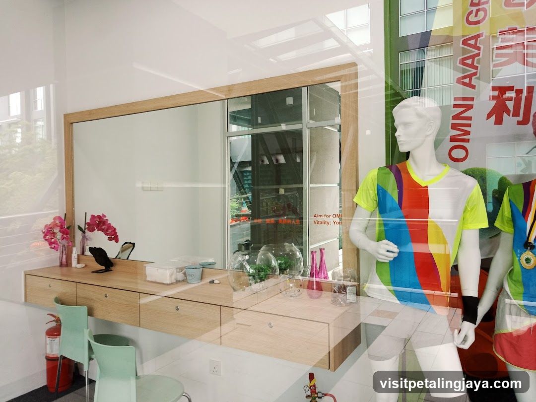 Fashion Store Interior with Mannequins and Vanity Mirror