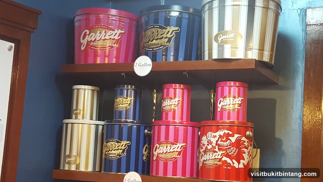 Garrett Popcorn Tins