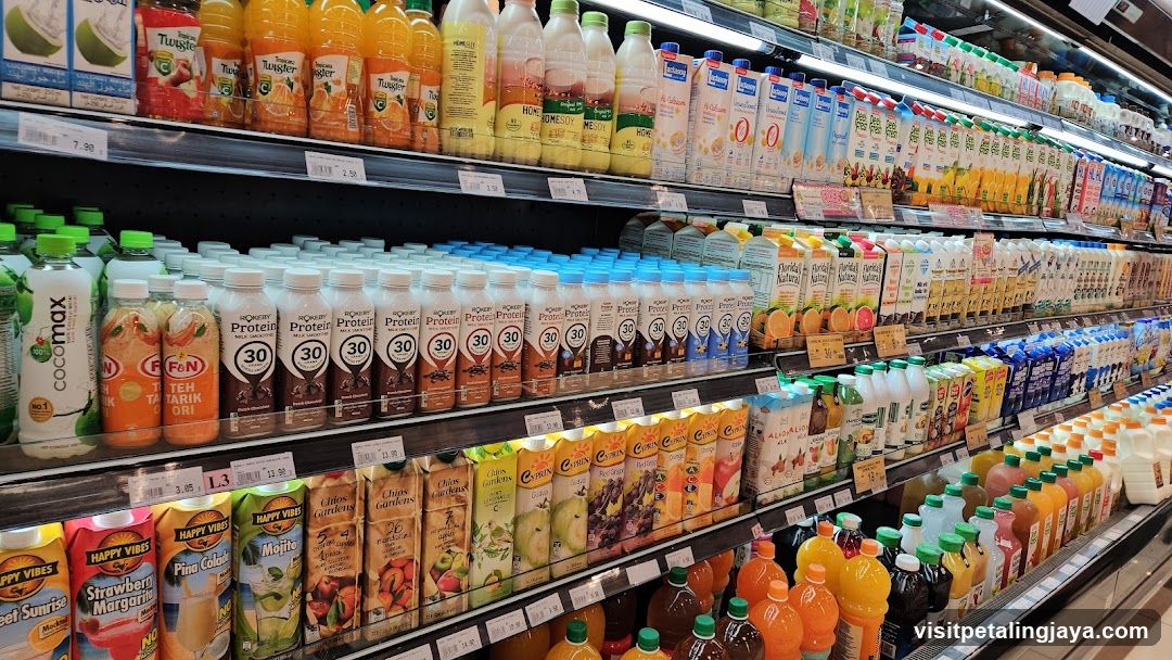 Grocery Store Aisle
