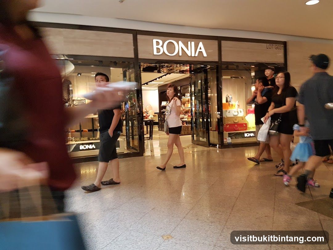 Bonia Storefront