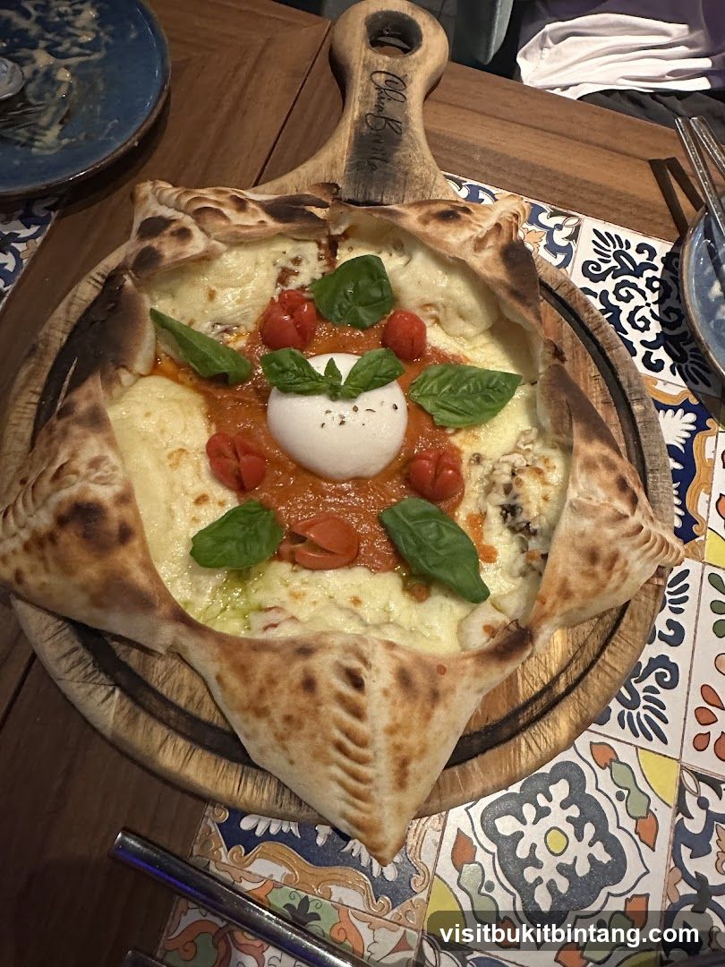 Calzone with Mozzarella and Tomatoes
