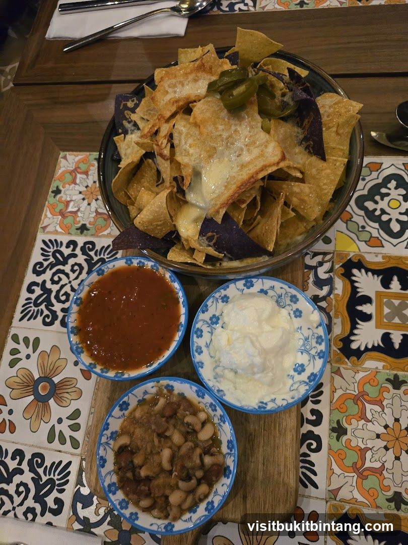 Nachos with Dips