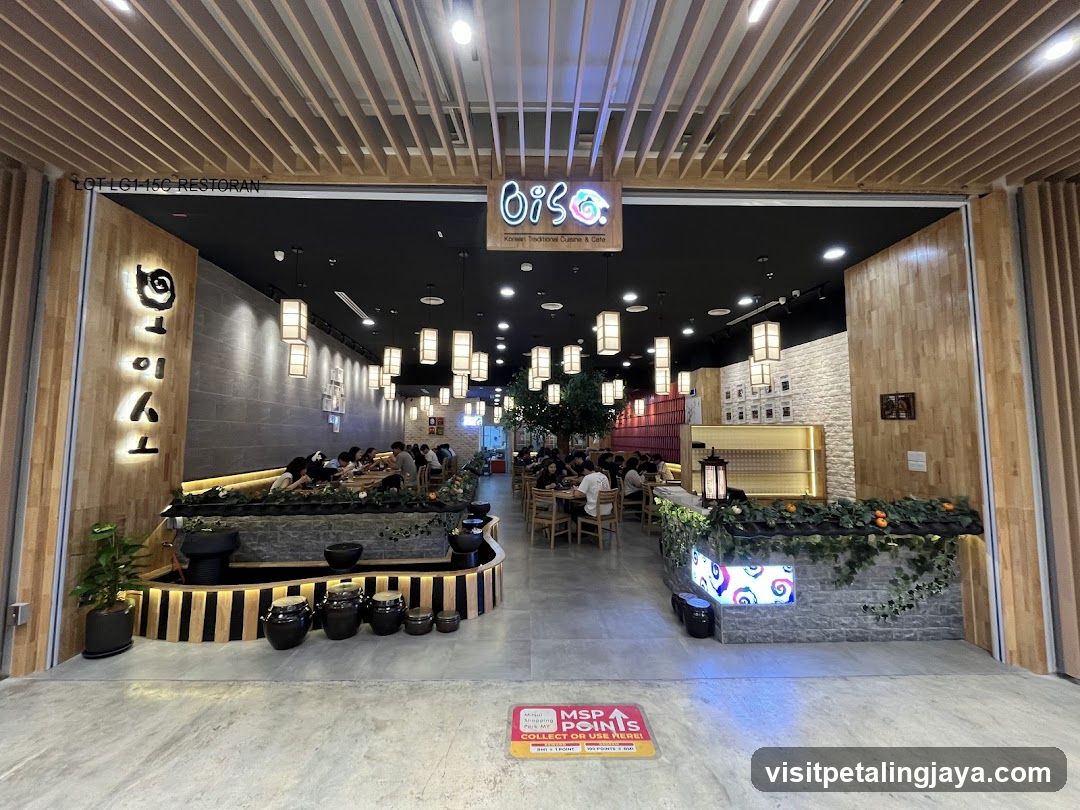 Biso Restaurant Interior View