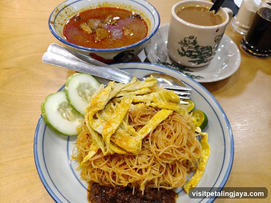 Nasi Lemak with Curry and Coffee
