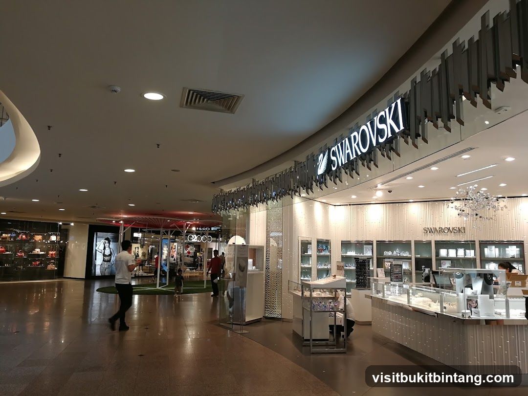 SWAROVSKI MID VALLEY MEGAMALL