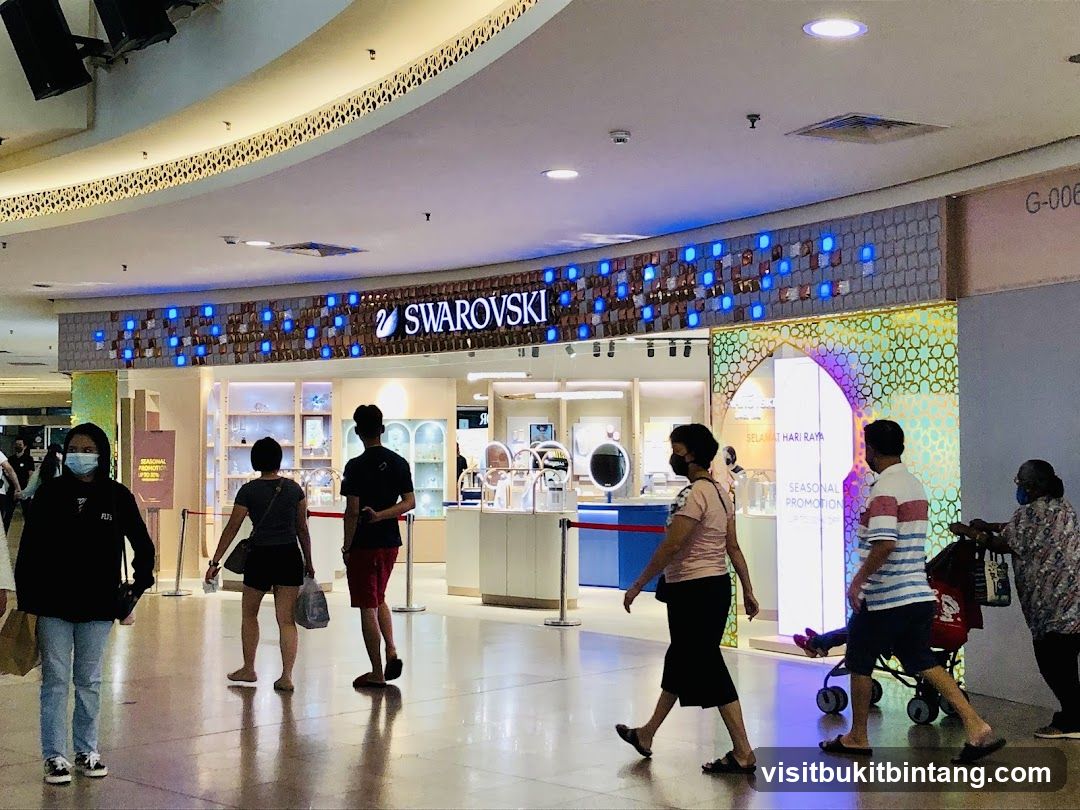 Swarovski Storefront
