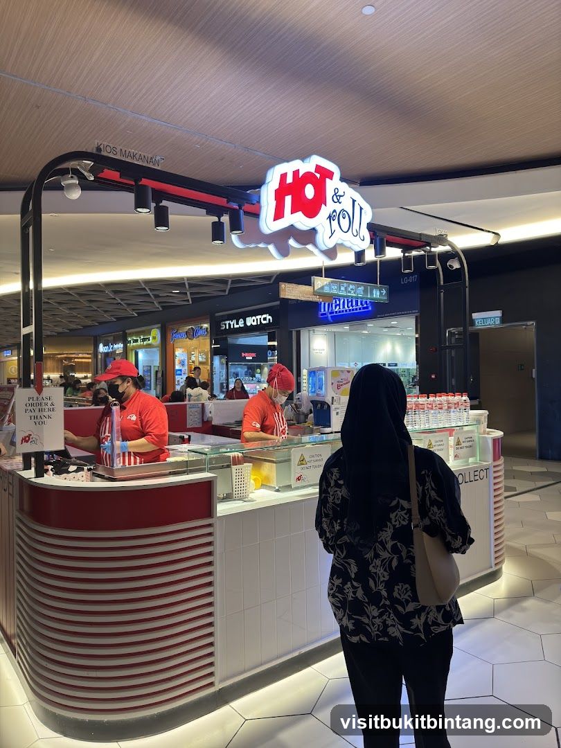 HOT & ROLL @ MID VALLEY LG