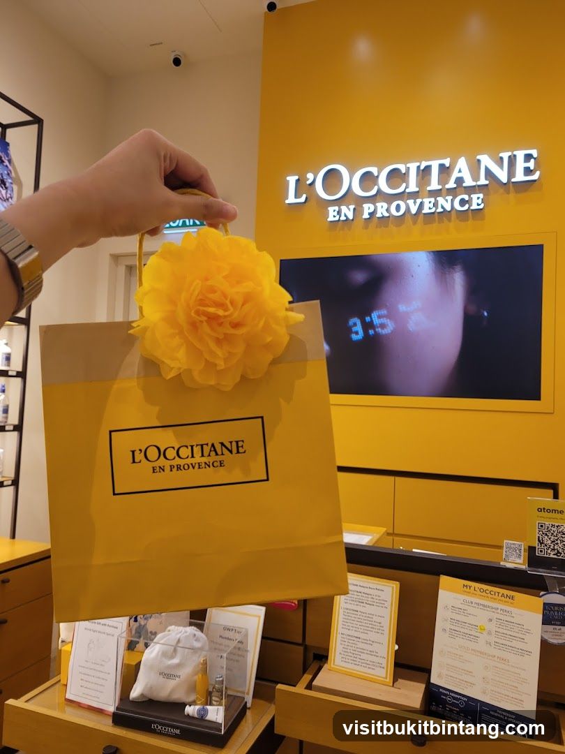 L'Occitane Shopping Bag and Display