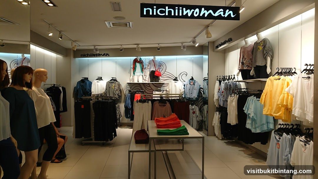Nichii Woman Clothing Store Interior