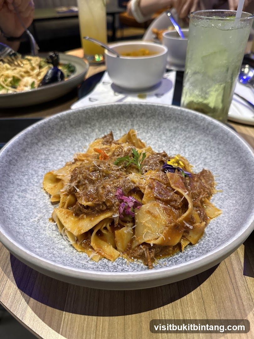 Pasta Dish with Drinks