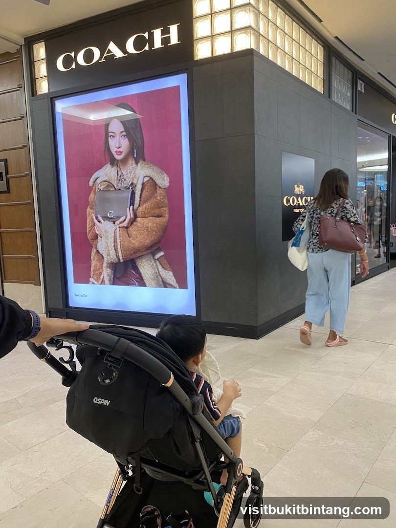 Coach Storefront