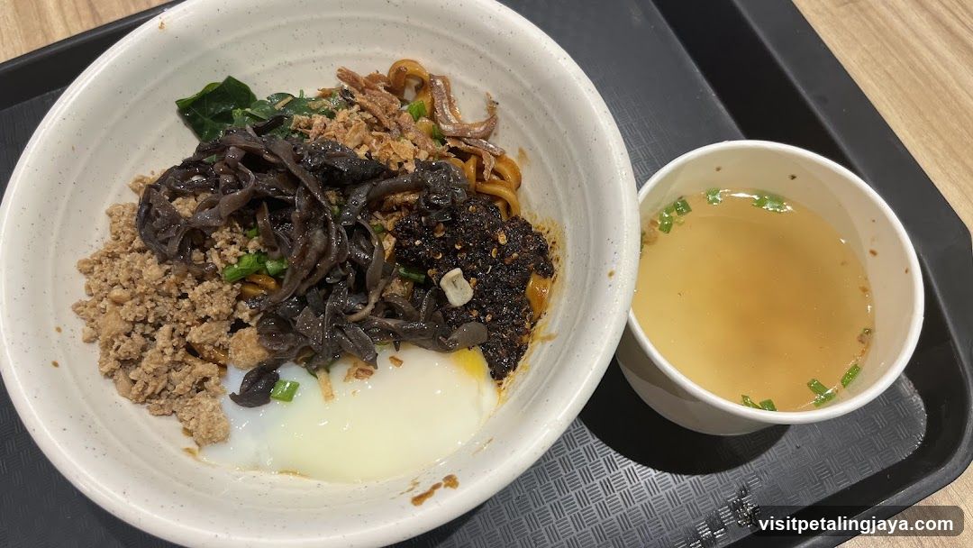 Noodle Bowl with Side Soup