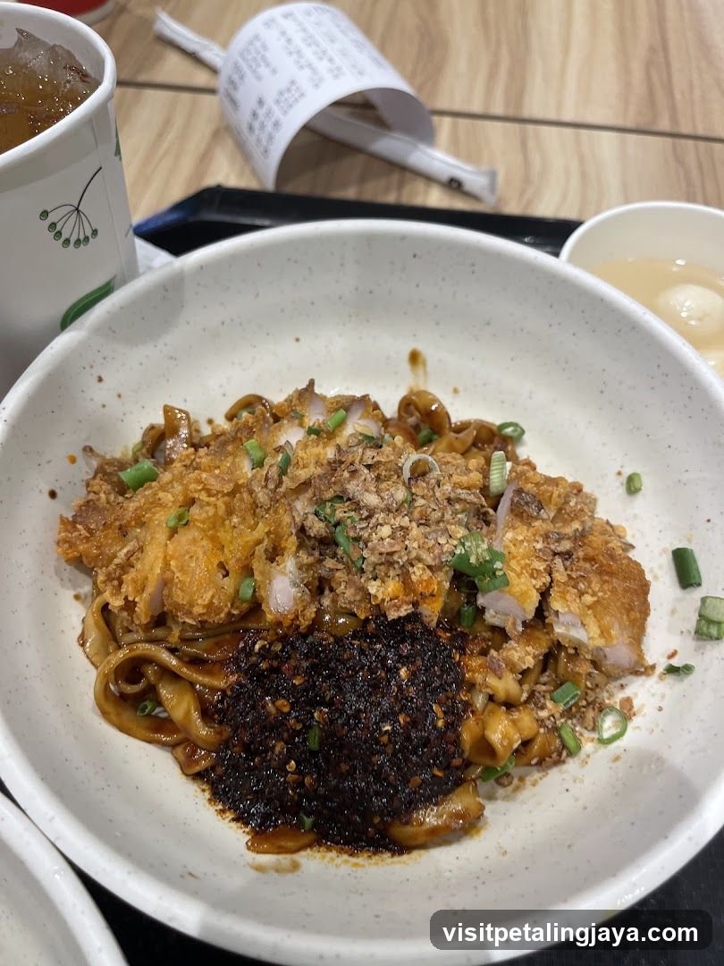 Spicy Fried Noodles with Crispy Toppings