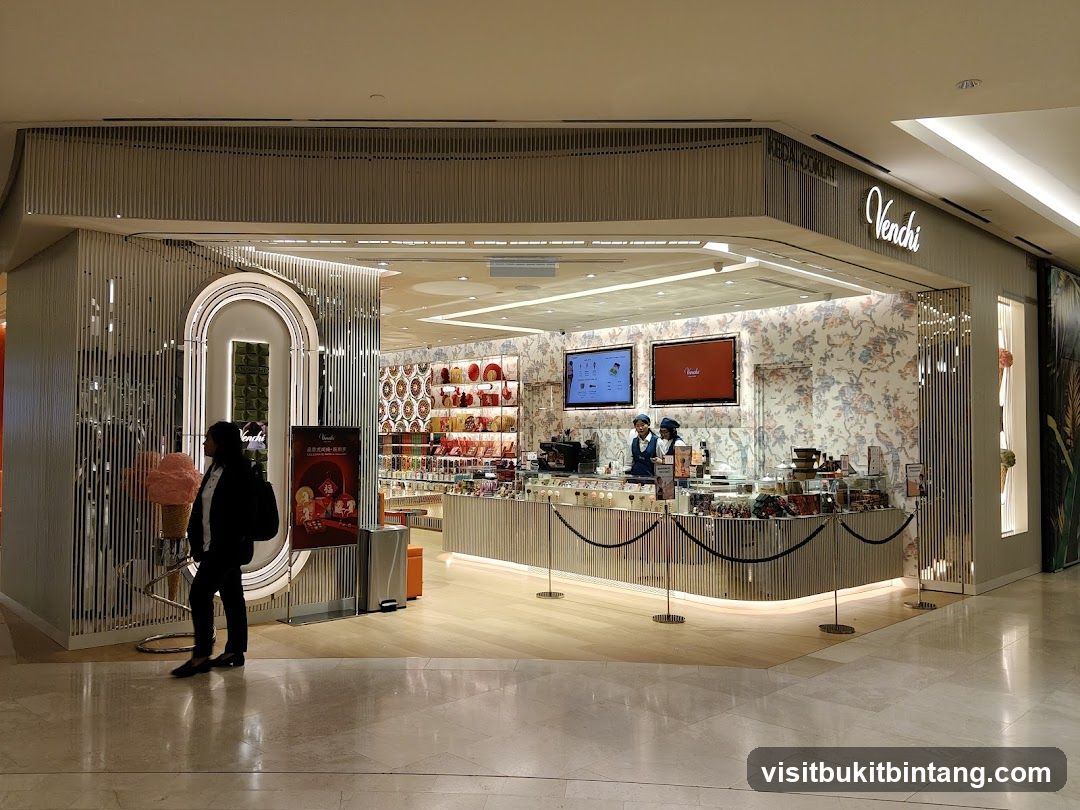 Venchi The Gardens Mall (Chocolate and Gelato)