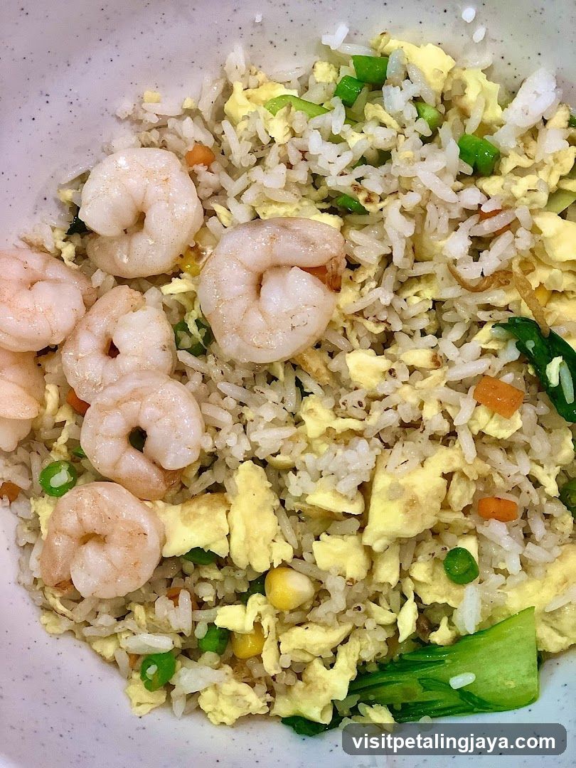 Shrimp Fried Rice with Vegetables and Egg