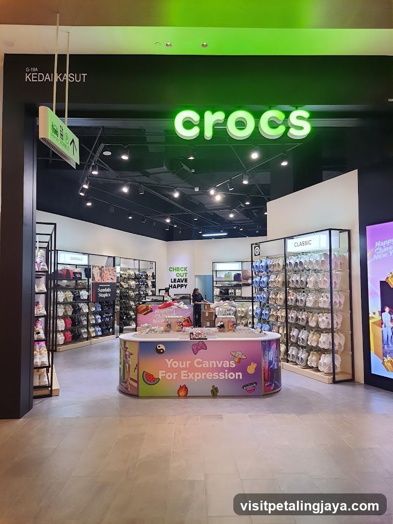 Crocs @ Lalaport Bukit Bintang City Centre