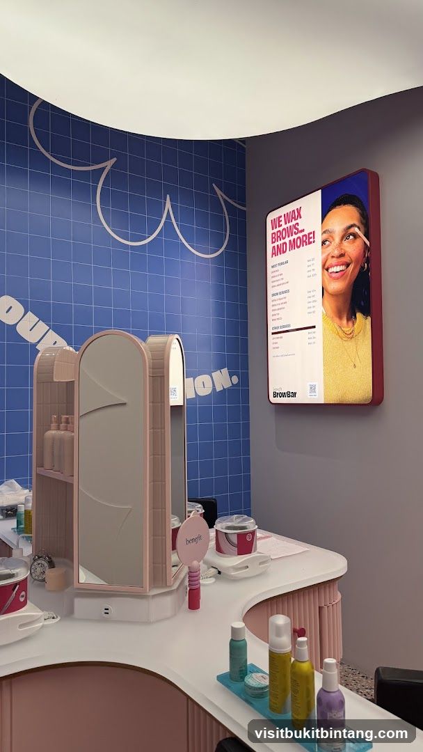 Brow Bar Interior