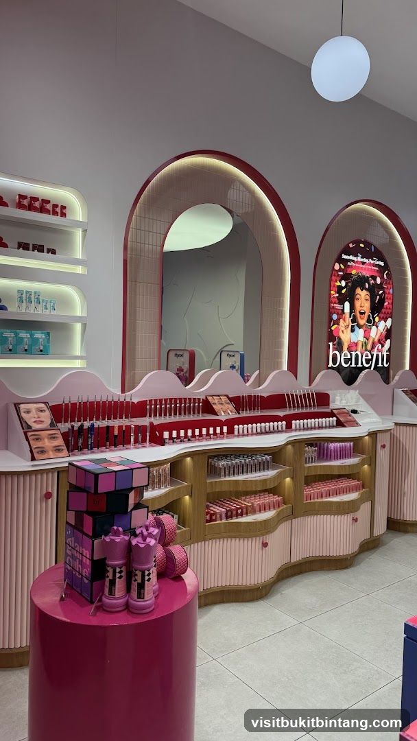 Cosmetics Display